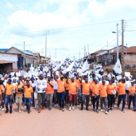 Côte d'Ivoire : La jeunesse RHDP du Gôh réaffirme sa fidélité à Alassane Ouattara lors d’une marche sportive à Gagnoa