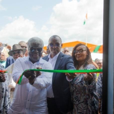 Côte d'Ivoire : Le Premier ministre Beugré Mambé inaugure le Centre de Services Civiques à Daloa