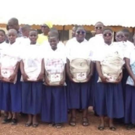 Côte d'Ivoire : Éducation, la Chine renforce son soutien aux élèves ivoiriennes à travers des bourses scolaires